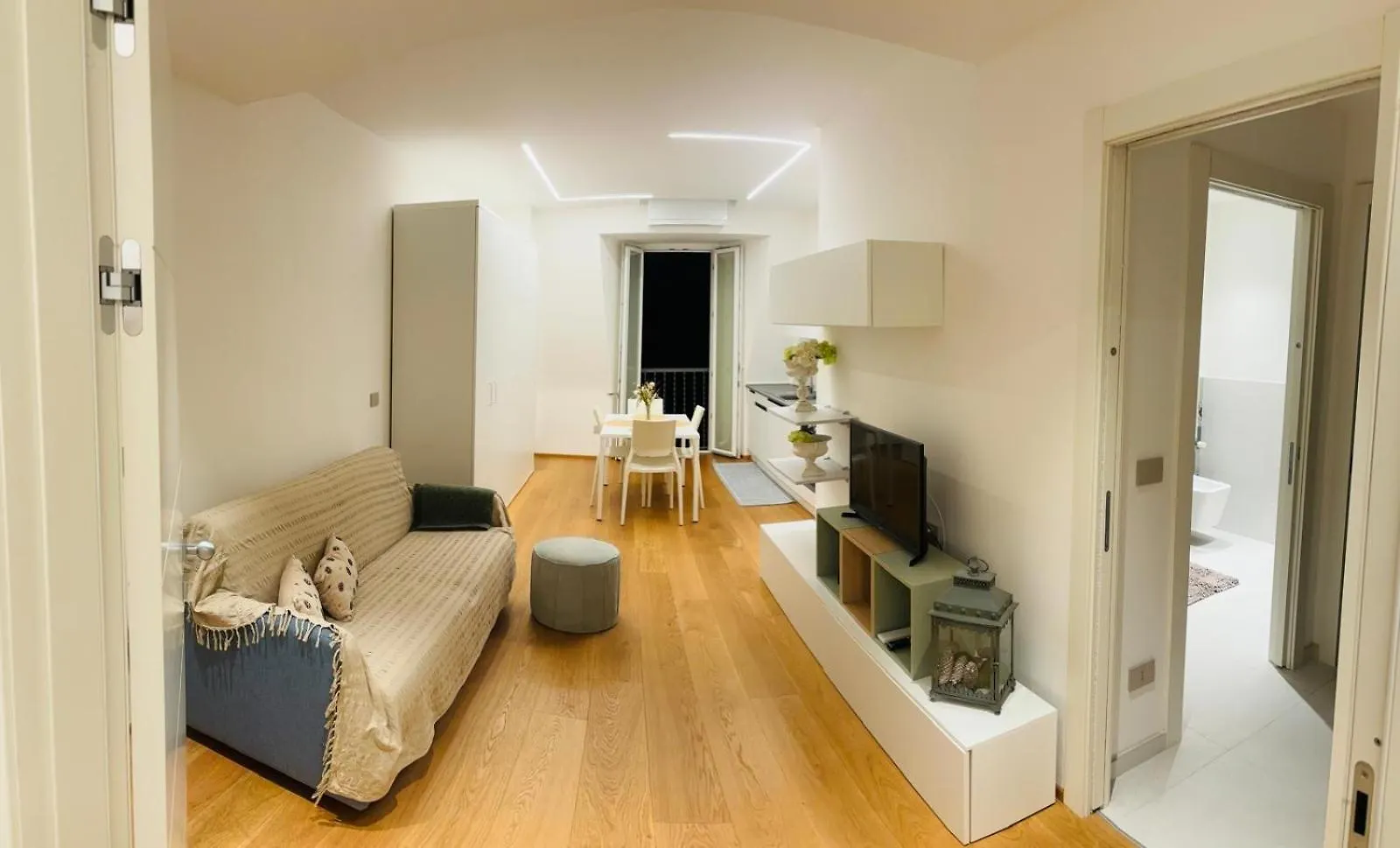La Mombellina Oltre Home Holidays Sanremo Apartment